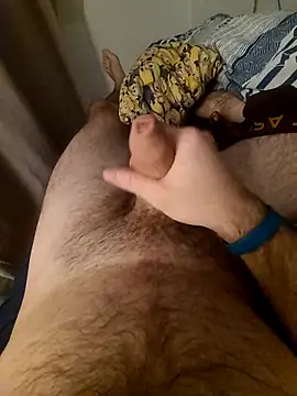 Snapshot of doudoucharlyc4 chatting on 02-15-25, 11:36 doudoucharlyc4 online show from 02-15-25, 11:36