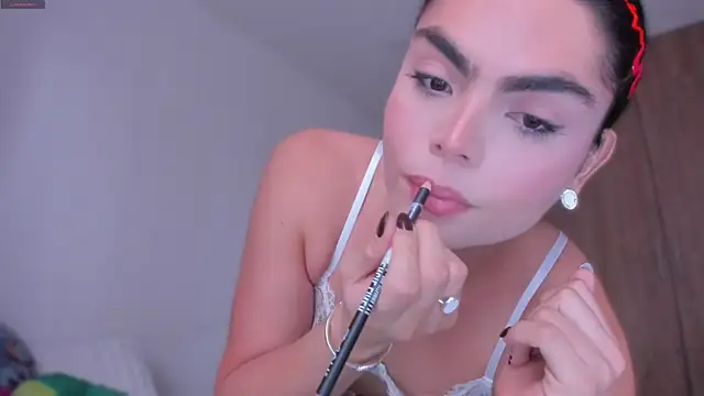 cheryl blossom69 online show from 12-18-25, 09:54