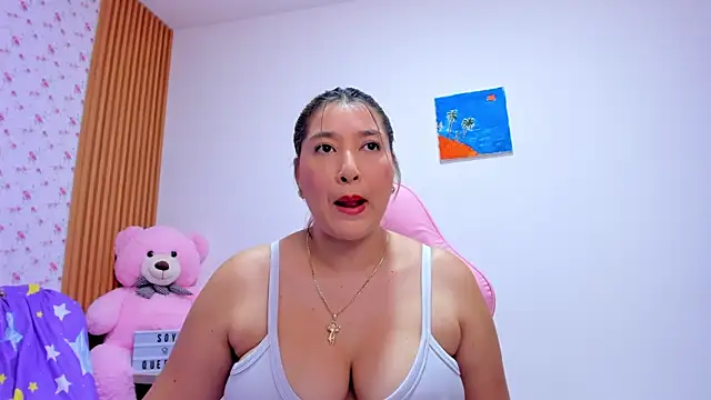 Soyqueen online show from 05-16-26, 03:58