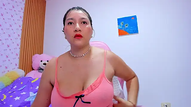 Soyqueen online show from 05-18-26, 04:07