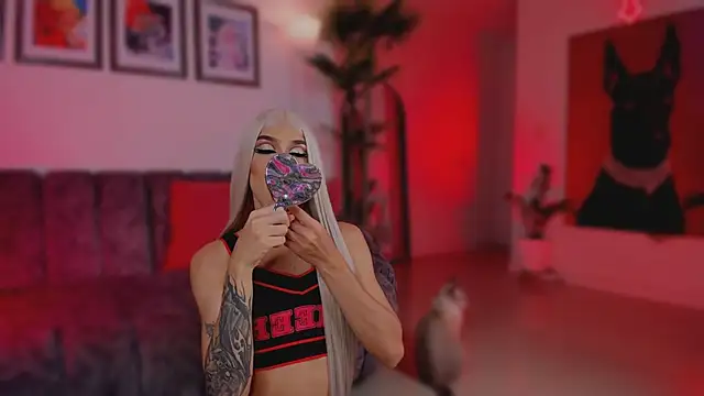 Taylor  foxxx online show from 04-17-26, 07:33