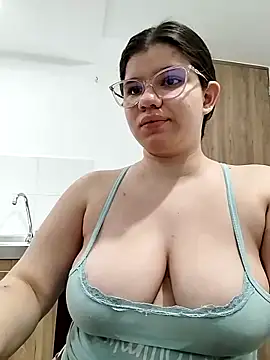 Danzel1105 online show from 01-09-25, 09:47