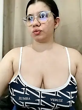 Snapshot of Danzel1105 chatting on 01-08-26, 11:51 Danzel1105 online show from 01-08-26, 11:51