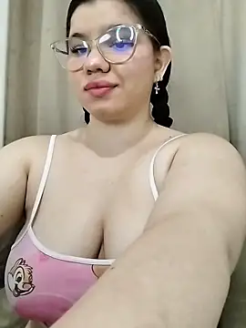 Snapshot of Danzel1105 chatting on 02-19-26, 11:06 Danzel1105 online show from 02-19-26, 11:06