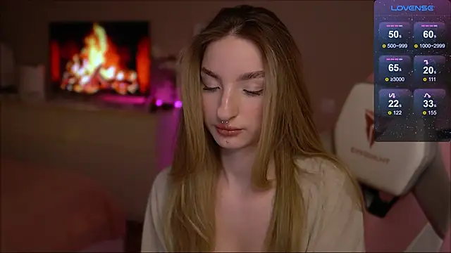 Snapshot of Lexy_kiky chatting on 01-30-25, 10:08 Lexy kiky online show from 01-30-25, 10:08