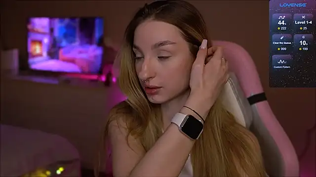 Snapshot of Lexy_kiky chatting on 02-16-25, 09:59 Lexy kiky online show from 02-16-25, 09:59