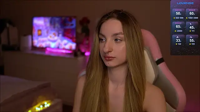 Snapshot of Lexy_kiky chatting on 02-28-25, 10:39 Lexy kiky online show from 02-28-25, 10:39