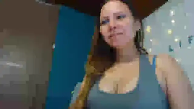 Snapshot of camila_delarosa chatting on 12-10-24, 12:27 camila delarosa online show from 12-10-24, 12:27