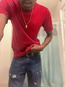 Snapshot of chocolatemeatstick25 chatting on 02-20-25, 12:41 chocolatemeatstick25 online show from 02-20-25, 12:41