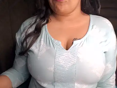 Trezza online show from 11-13-25, 02:43