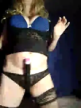 FameLara online show from 01-23-25, 04:30