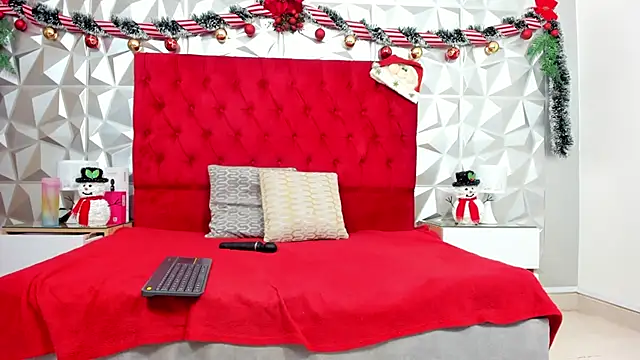 Snapshot of steacy_19 chatting on 11-23-25, 06:13 steacy 19 online show from 11-23-25, 06:13