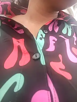 Dominik girl online show from 10-20-25, 07:03