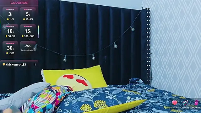 MiissBNasty online show from 11-14-25, 01:37