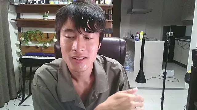Snapshot of IroManager chatting on 09-12-25, 03:45 IroManager online show from 09-12-25, 03:45