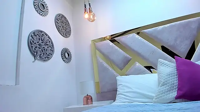 Oriana Guzman online show from 01-31-25, 12:29