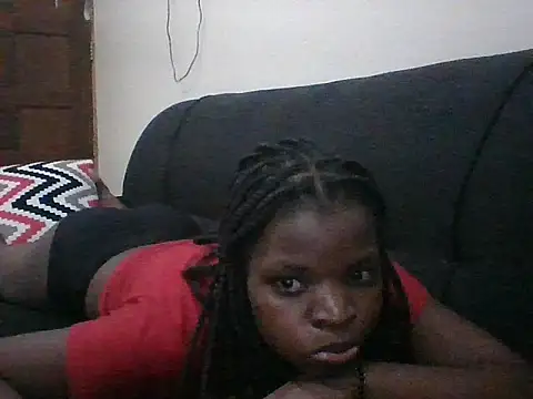 hotgal1112 online show from 10-12-25, 07:46