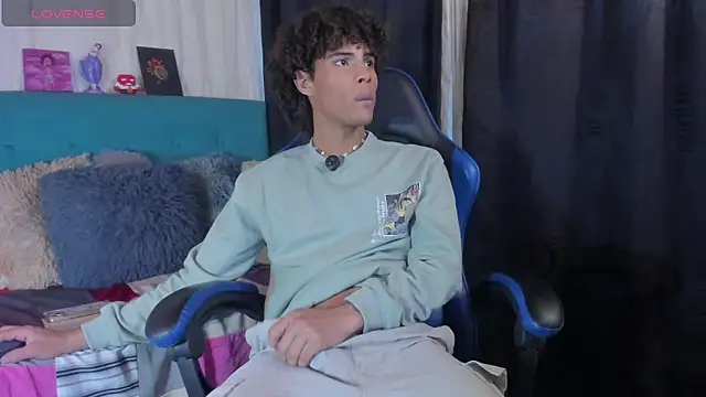 kleo helenos online show from 02-17-26, 11:00