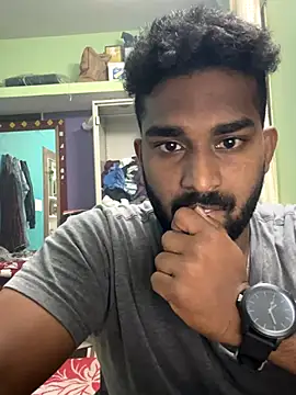 Snapshot of Handsomehunk_4U chatting on 12-03-24, 01:32 Handsomehunk 4U online show from 12-03-24, 01:32