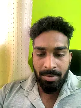 Snapshot of Handsomehunk_4U chatting on 12-05-24, 10:12 Handsomehunk 4U online show from 12-05-24, 10:12