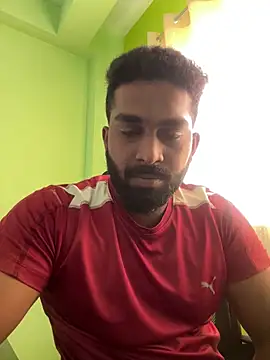 Snapshot of Handsomehunk_4U chatting on 12-19-24, 07:07 Handsomehunk 4U online show from 12-19-24, 07:07