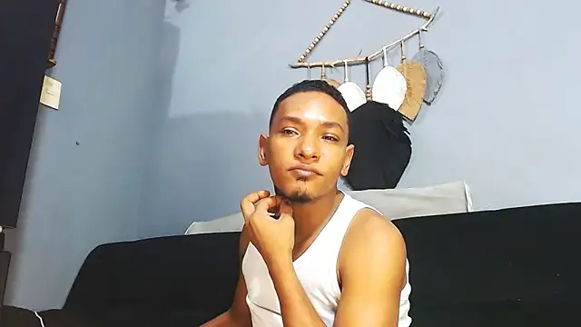 Grandeygruesa1 online show from 04-18-26, 06:39