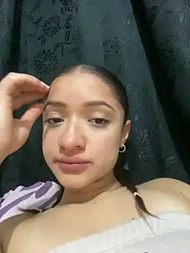 Snapshot of Alicia_ALICIA chatting on 12-13-24, 11:39 Alicia ALICIA online show from 12-13-24, 11:39