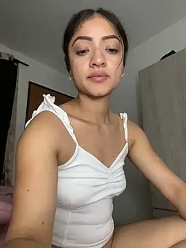 Snapshot of Alicia_ALICIA chatting on 12-15-24, 06:40 Alicia ALICIA online show from 12-15-24, 06:40