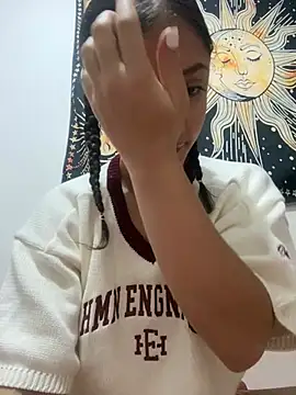 Snapshot of Alicia_ALICIA chatting on 01-12-25, 03:17 Alicia ALICIA online show from 01-12-25, 03:17