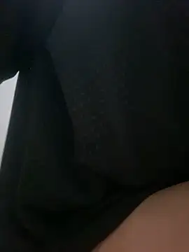 Snapshot of Alicia_ALICIA chatting on 01-28-25, 05:46 Alicia ALICIA online show from 01-28-25, 05:46