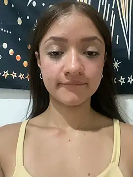 Snapshot of Alicia_ALICIA chatting on 02-17-25, 12:54 Alicia ALICIA online show from 02-17-25, 12:54