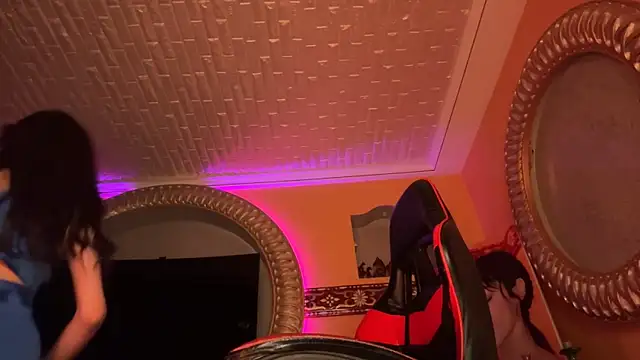 Snapshot of ORLA86 chatting on 02-16-25, 07:48 ORLA86 online show from 02-16-25, 07:48