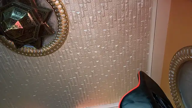 Snapshot of ORLA86 chatting on 03-09-25, 07:37 ORLA86 online show from 03-09-25, 07:37