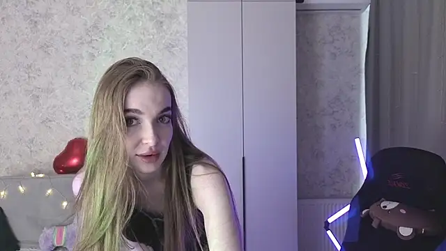 LissaCain online show from 04-13-26, 09:37