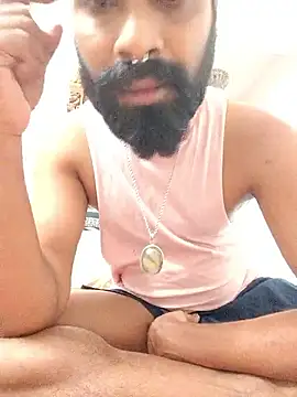 Snapshot of KinksandFantasies chatting on 09-15-25, 05:07 KinksandFantasies online show from 09-15-25, 05:07