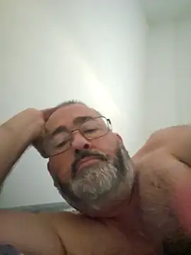 Snapshot of polla_calientes47 chatting on 11-25-25, 10:37 polla calientes47 online show from 11-25-25, 10:37