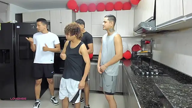 badguyss bisex online show from 09-23-25, 11:24