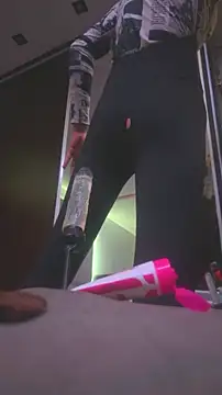 BodyandlegginLover online show from 09-18-25, 03:03