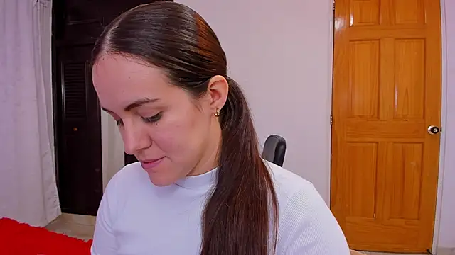 Snapshot of AURORA_FRANKLIN chatting on 12-12-24, 06:31 AURORA FRANKLIN online show from 12-12-24, 06:31