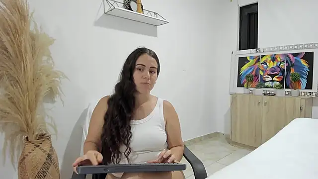 Snapshot of AURORA_FRANKLIN chatting on 10-09-25, 04:05 AURORA FRANKLIN online show from 10-09-25, 04:05