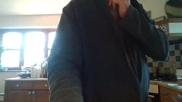 Snapshot of jakjak106 chatting on 02-04-26, 10:10 jakjak106 online show from 02-04-26, 10:10