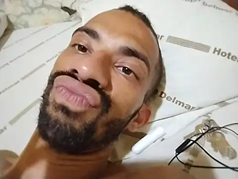 Snapshot of UncutToyBoy23cm chatting on 01-19-26, 12:42 UncutToyBoy23cm online show from 01-19-26, 12:42