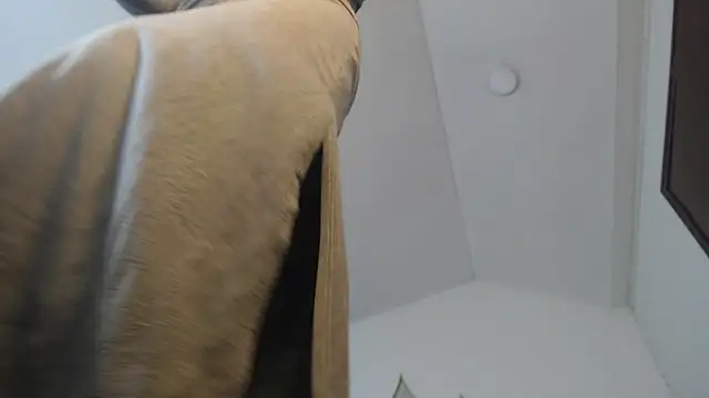 Ingridbergman online show from 02-03-25, 04:20