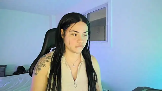 MelSaunders online show from 02-07-25, 02:29