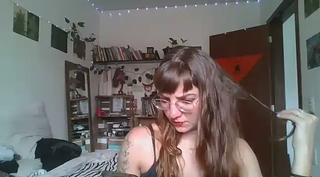 SweetyBabyDemon online show from 12-11-24, 01:17