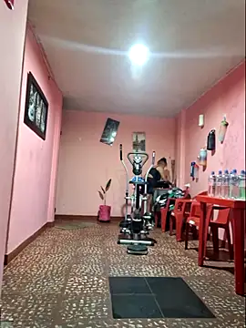 gatadeojosclaros online show from 04-12-26, 03:44