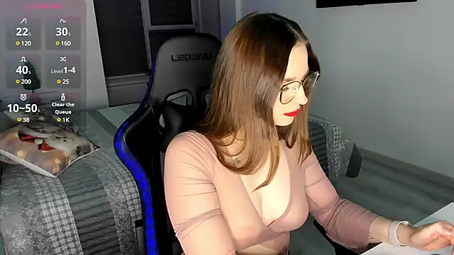 MCfly 11 online show from 02-07-25, 01:47