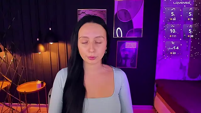 Snapshot of Christy_Calypso chatting on 12-23-24, 07:52 Christy Calypso online show from 12-23-24, 07:52