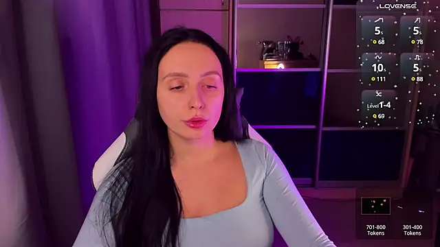 Snapshot of Christy_Calypso chatting on 01-04-25, 08:05 Christy Calypso online show from 01-04-25, 08:05