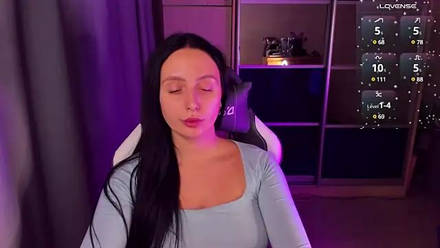 Snapshot of Christy_Calypso chatting on 01-04-25, 11:27 Christy Calypso online show from 01-04-25, 11:27